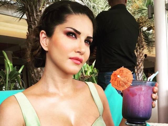 अब सुपरवूमन बनेंगी पोर्न से बॉलीवुड में कदम रखने वाली सनी लियोनी! sunny leone to be launch production house